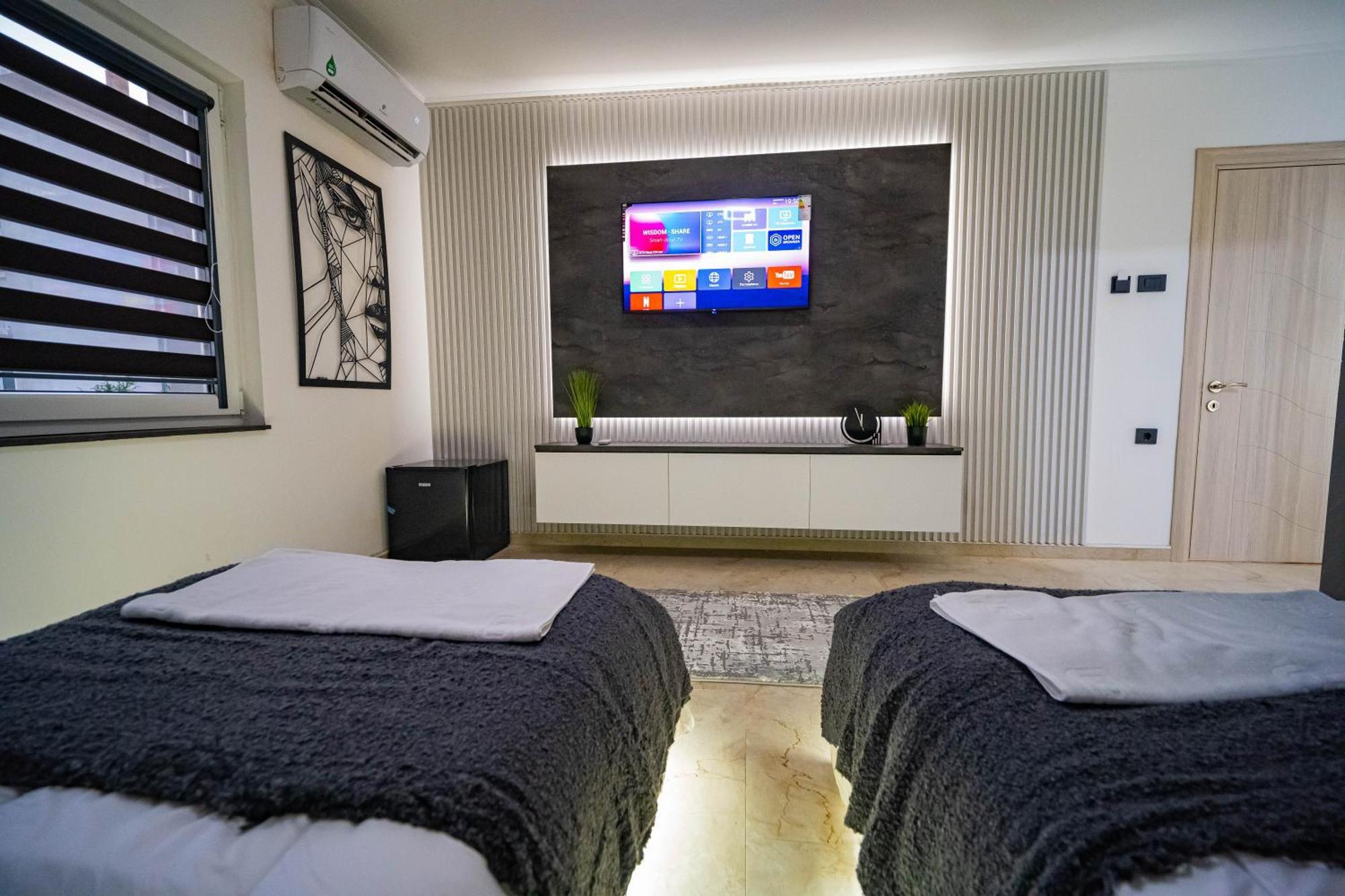 Home Luxury Suites Kriva Palanka Exterior foto