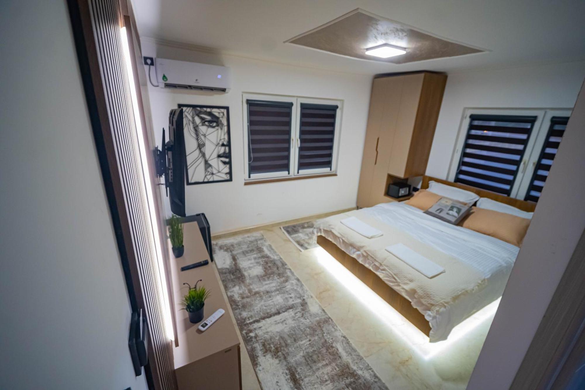 Home Luxury Suites Kriva Palanka Exterior foto